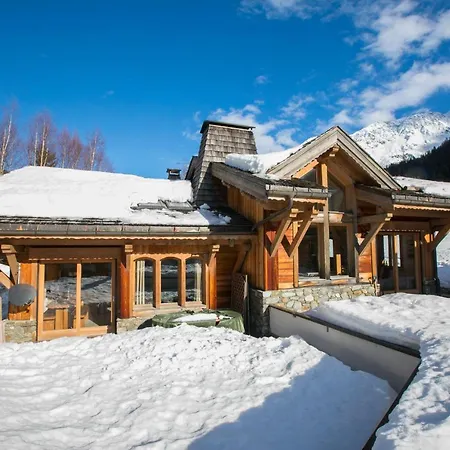 Les Chosalets Chalet Sleeps 8 Chalet Chamonix