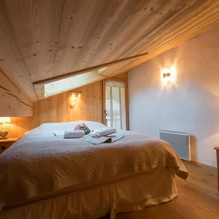 Les Chosalets Chalet Sleeps 8 Chamonix